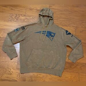 AUTHENTIC Nike New England Patriots Men's NFL Salute To Service Hoodie Large L